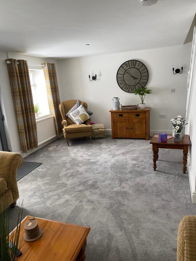 The Cottage Ystradgynlais Exterior photo